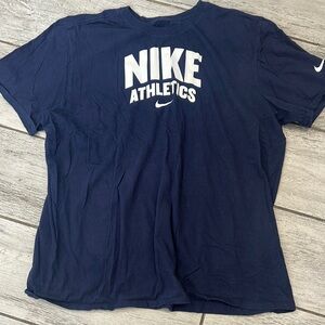 Nike Athletics Athletic Cut Vintage Navy T-Shirt XXL